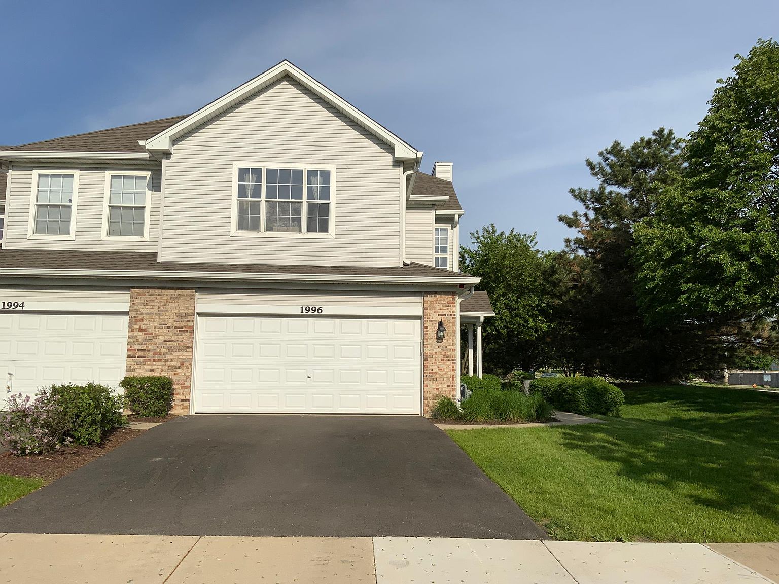 1996 Golden Gate Ln, Naperville, IL 60563 Zillow