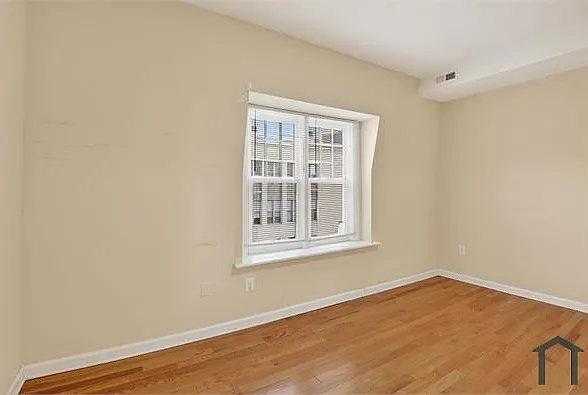 1648 Park Rd NW #6 — Photo 7