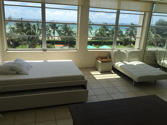 3rd image of 2899 Collins Ave APT 531