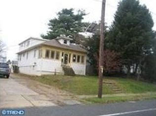 804 E Main St, Maple Shade, NJ 08052