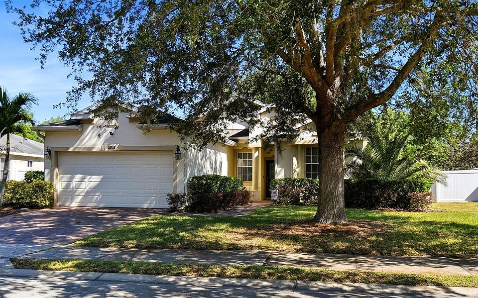 1st image of 868 BARRISTER DRIVE
