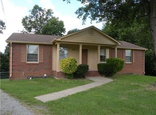 112 Ashland Ct, Ashland City, TN 37015