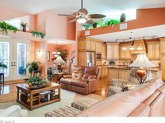 2nd image of 6759 Willow Lake Cir