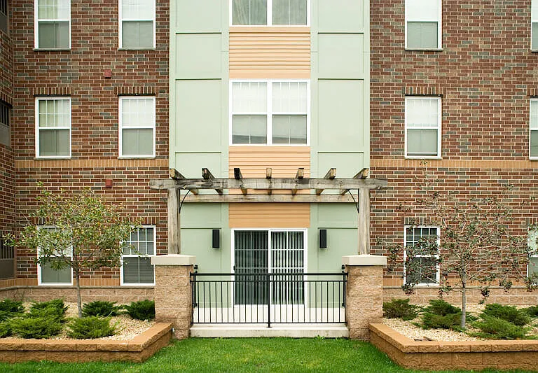 1538 Larpenteur Ave W — Photo 6