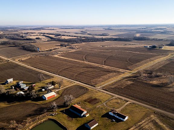 3rd image of 0 Fairlawn Rd S