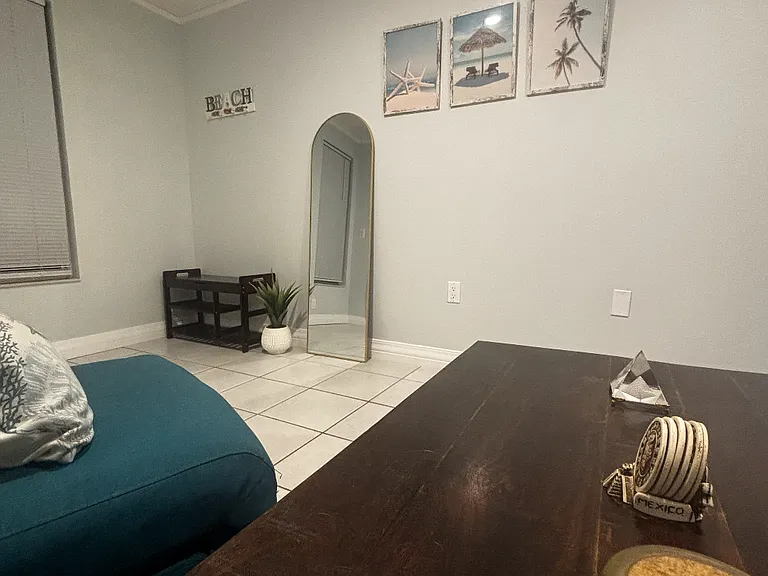 11 Valencia Cir — Photo 9