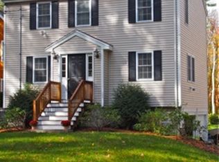 5 Birch Rd, Halifax, MA 02338
