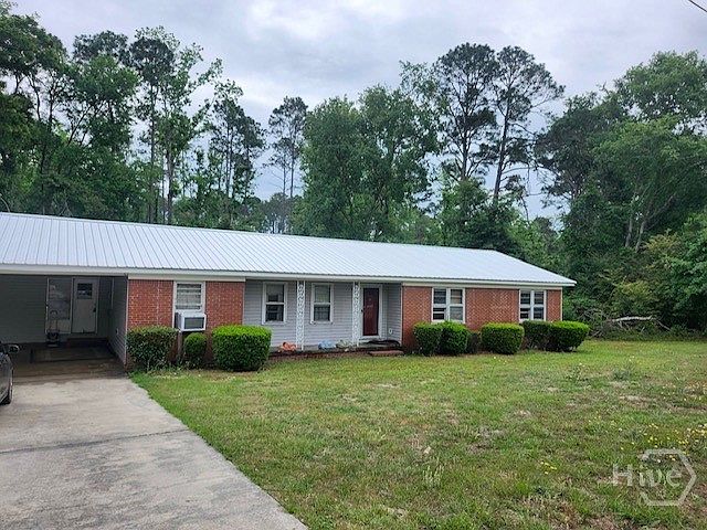 1st image of 250 Hereford Circle
