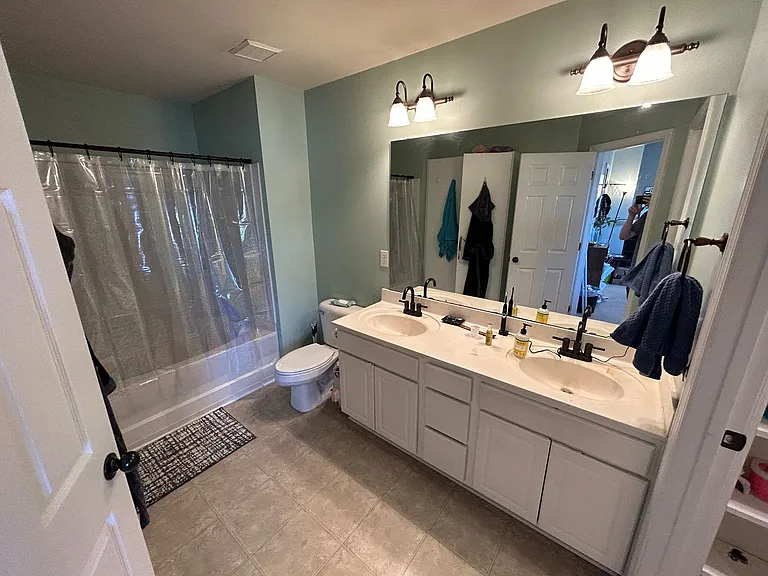 306 Linden Park Ln — Photo 19
