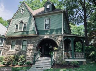 305 Maple Ave, Wyncote, PA 19095