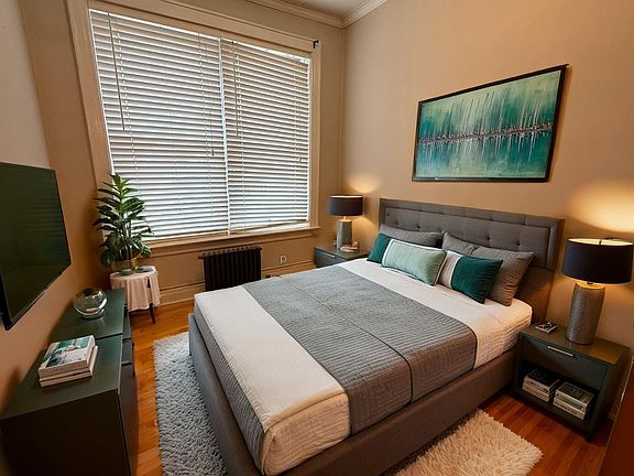 5th image of 23-40 28th St #1