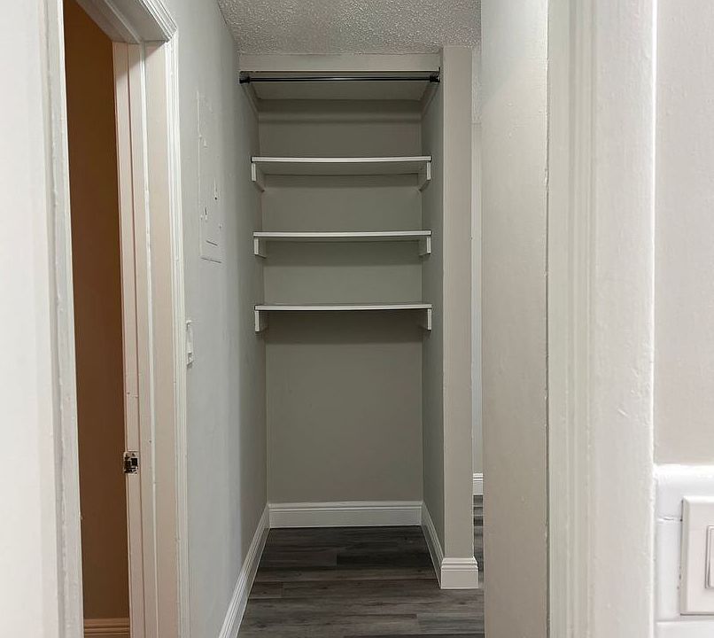 1st image of 801 SW 29th St #8674010