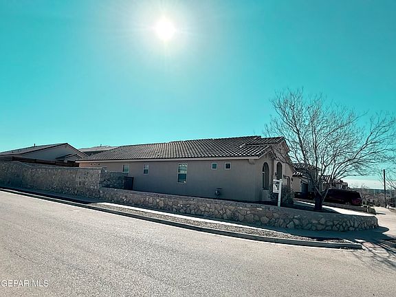 2nd image of 270 Silverhill Pl