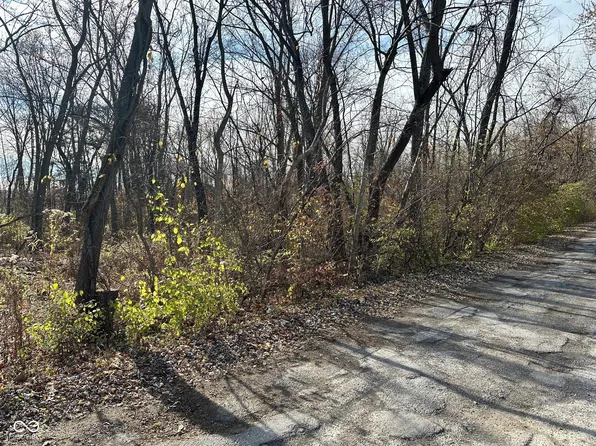 2948 Sapphire Blvd, Indianapolis, IN 46268