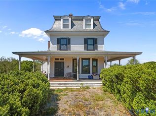 9700 Glebe Ln, Amelia Court House, VA 23002