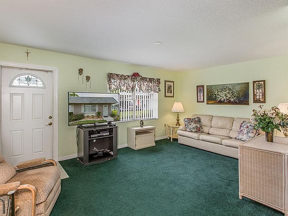 5th image of 11820 Boynton Ln #11820