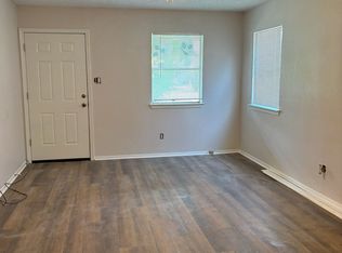 2015 E Stassney Ln #B, Austin, TX 78744