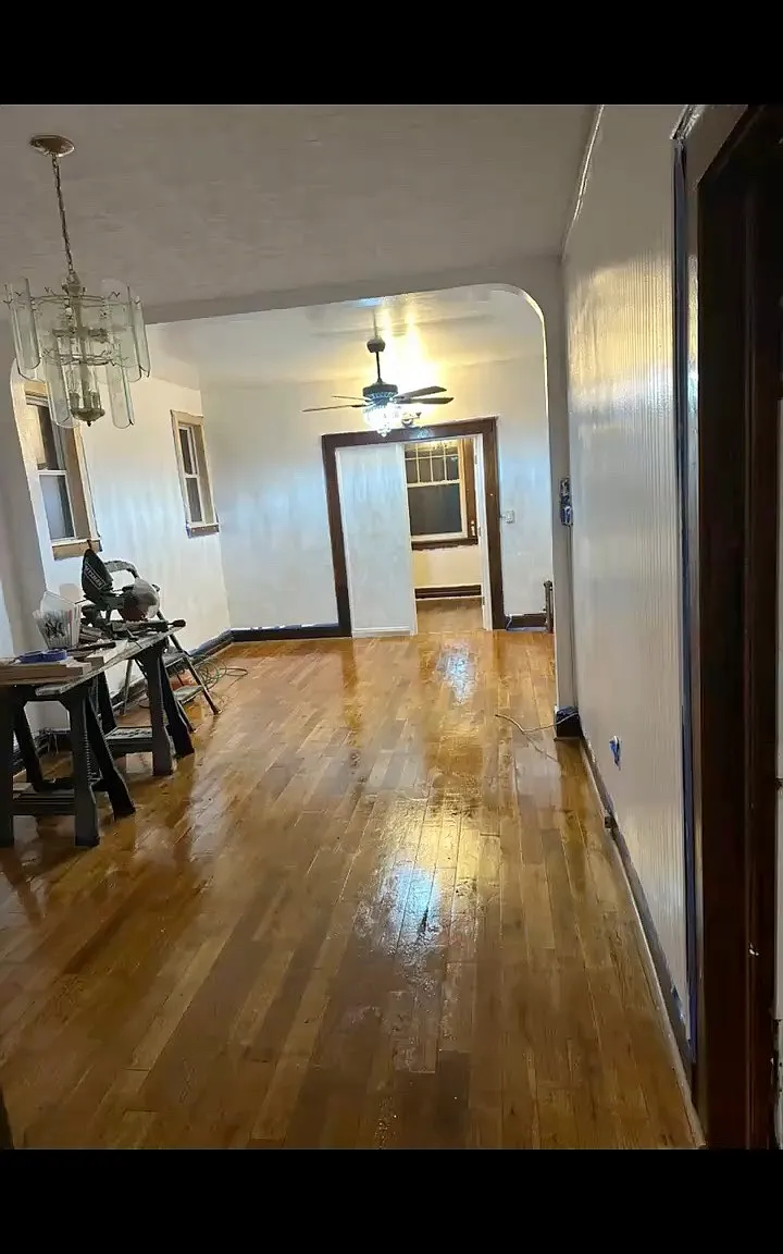 3 bed, $2,800 — Photo 2