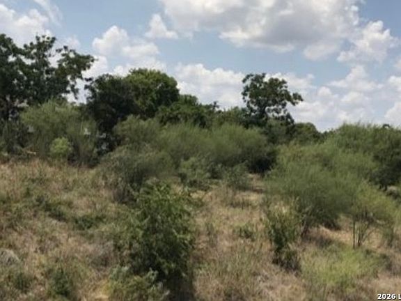 4th image of 103 W Mitchell LOT 202