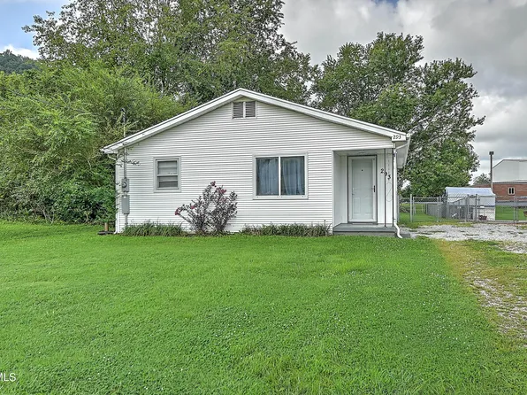 293 Dairy Cir, Bristol, TN 37620