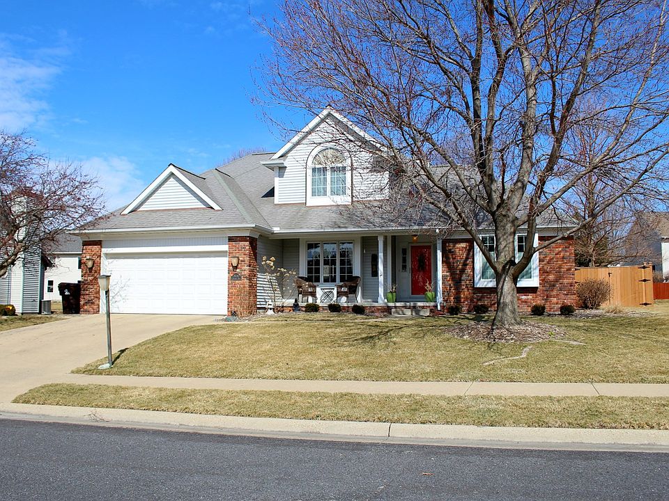 1st image of 7038 N Aycliffe Dr