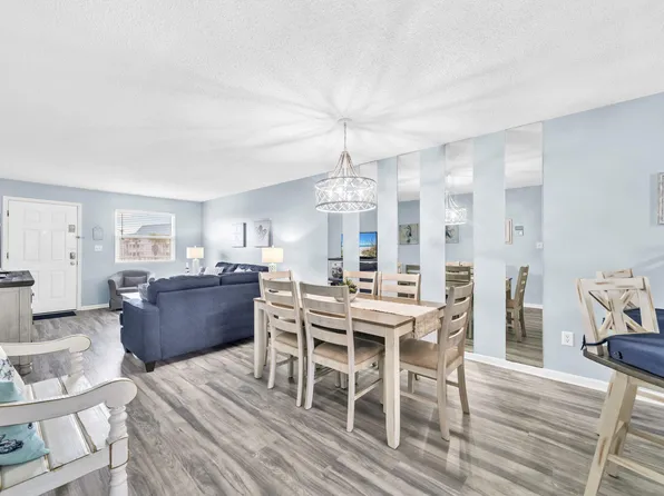 885 Santa Rosa Blvd Unit 203-C, Fort Walton Beach, FL 32548