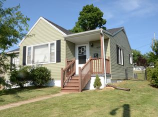 4030 Sunset Dr, Hannibal, MO 63401
