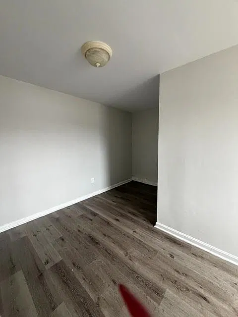 52 Alden st - 52 - 1S — Photo 2