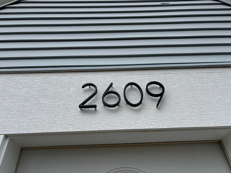 2609 12th Ave — Photo 30