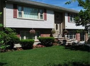 59 Francis Dr, Reading, MA 01867