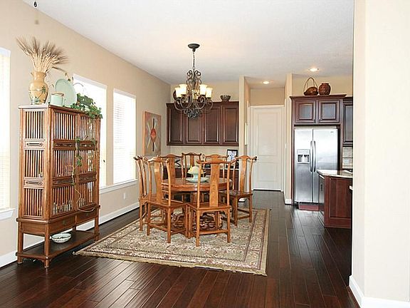 4th image of 25703 Pipestone Glen Ln