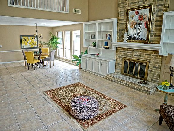 4th image of 3422 Cave Springs Dr