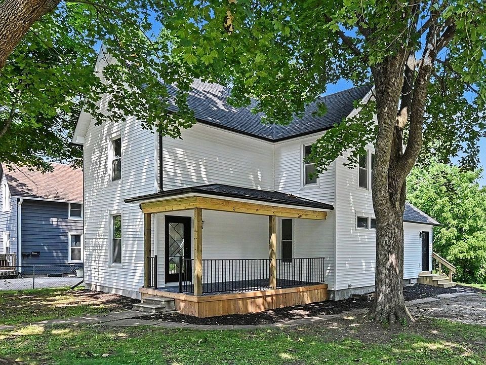 1st image of 804 E Ashland Ave