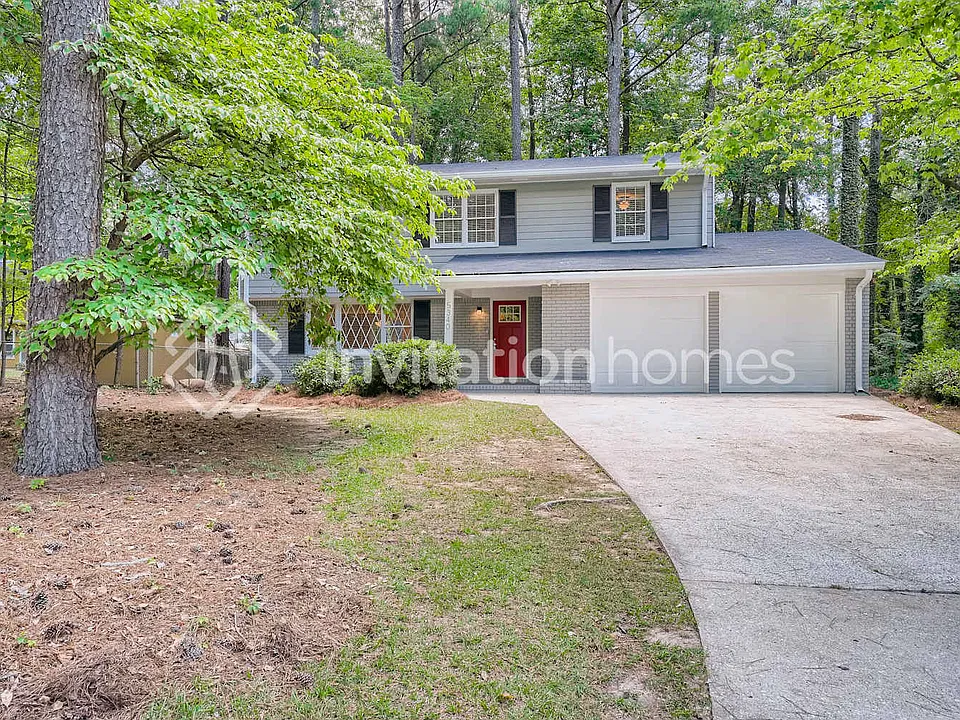 5340 Crestwood Cir