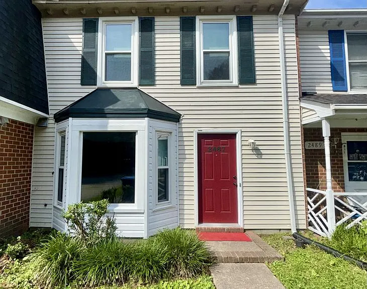 2487 Reagan Ave — Photo 1