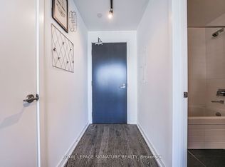 11 Charlotte St #2105, Toronto, ON M5V 0M6