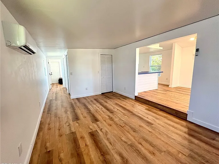 5675 Pine Island Rd NW — Photo 4