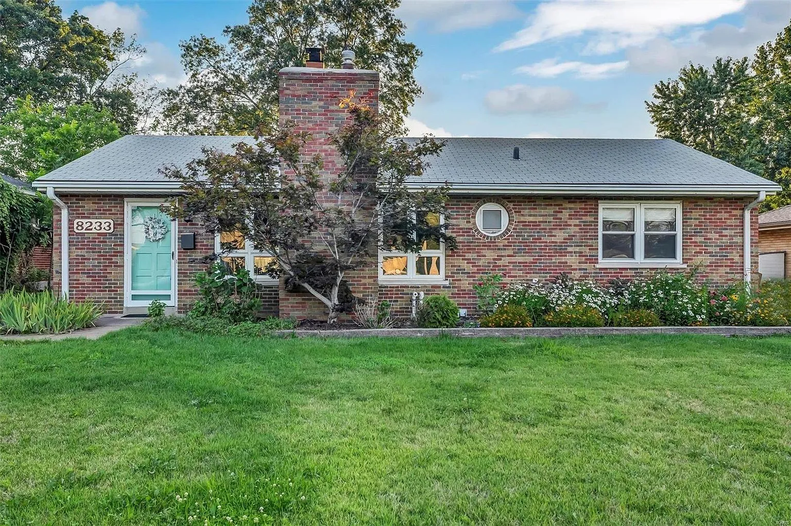 8233 Mackenzie Rd photo 1