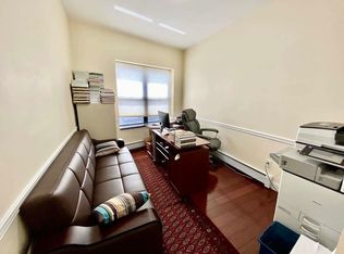 6806 5th Ave #3F, Brooklyn, NY 11220