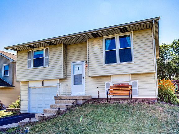 2nd image of 19708 S Skidmore Ct