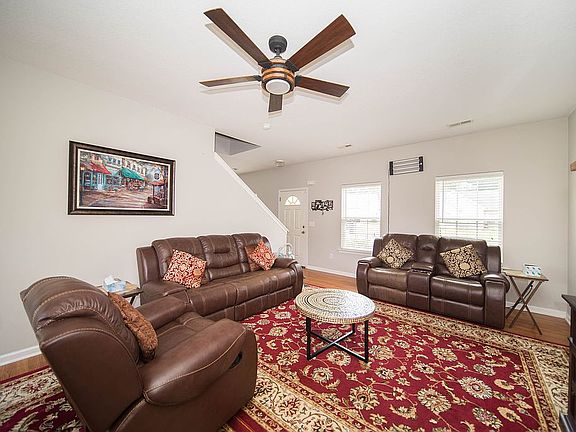 5th image of 10 Juneau Ct