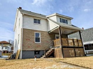 18 Circle Ave, Elrama, PA 15038