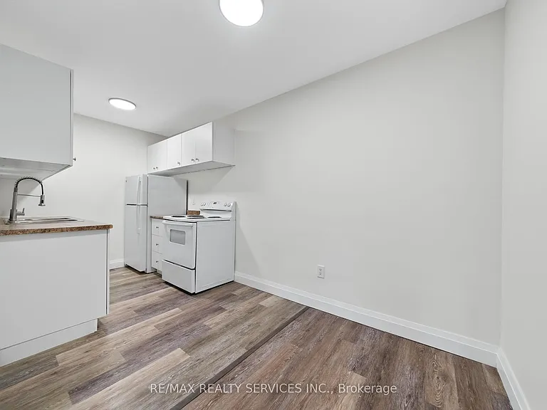 223 Jackson St W #1104 — Photo 9