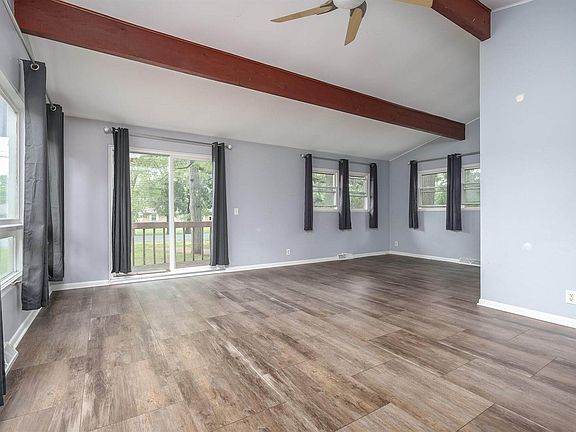 3rd image of 5980 Jacille Ave