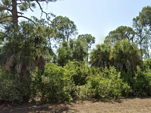 124 Coca Ln #16, Rotonda West, FL 33947