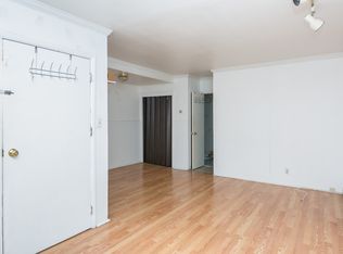 2531 N Jerusalem Rd, East Meadow, NY 11554