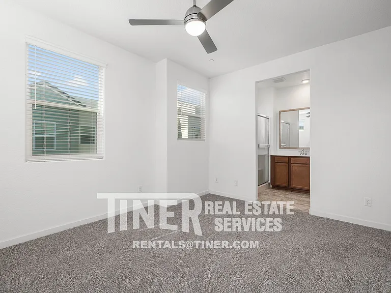 4152 Rotor Ln — Photo 23