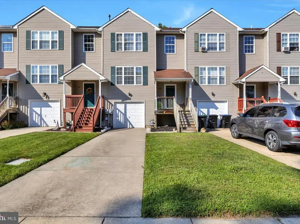 215 Hayes Mill Rd, Atco, NJ 08004