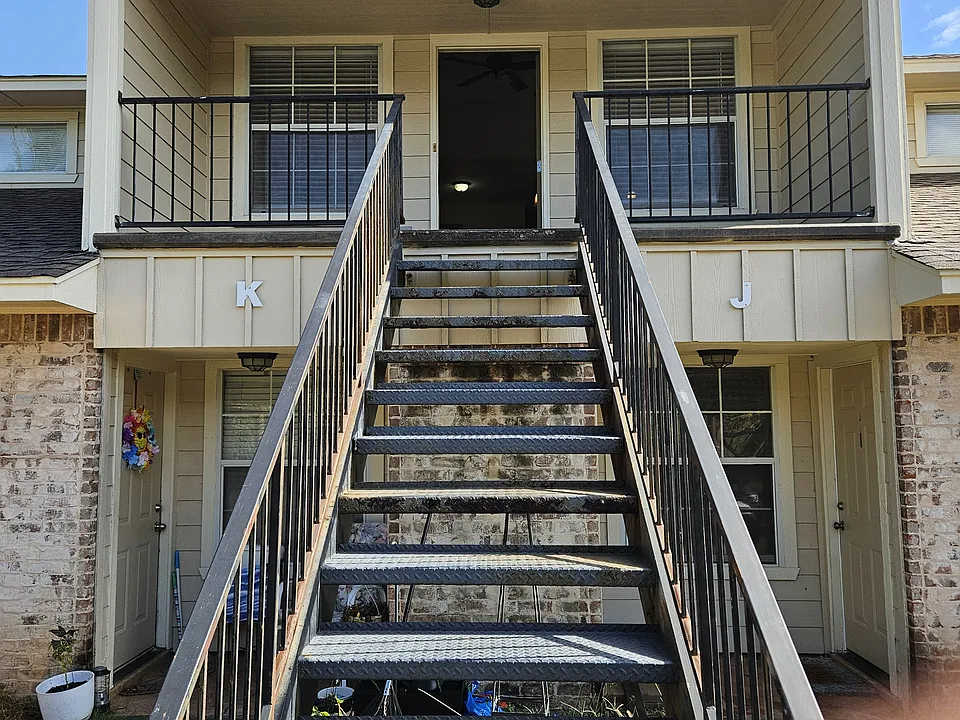 22548 State Highway 49 #L