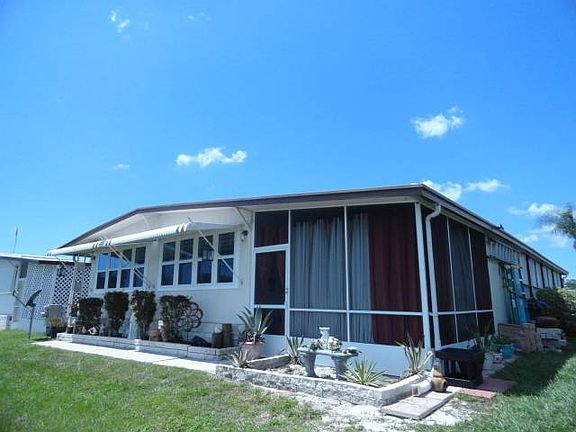 2nd image of 2505 E Bay Dr #60